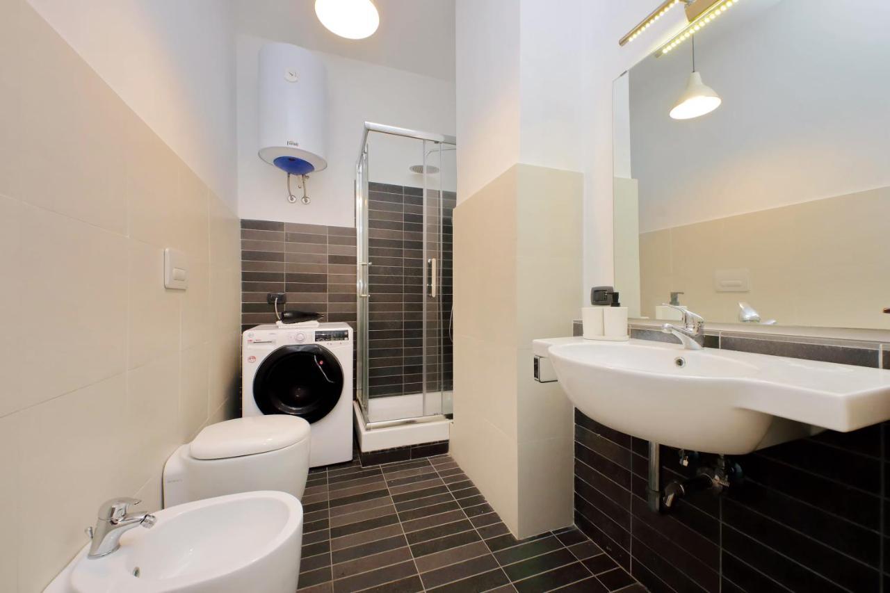 רומא Piramide Charming Apartment מראה חיצוני תמונה
